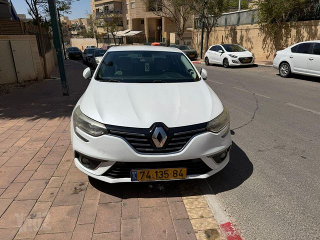 מודעת רכב רנו מגאן