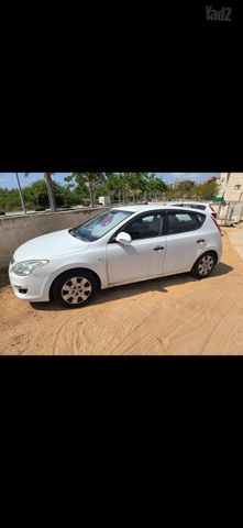 יונדאי i30