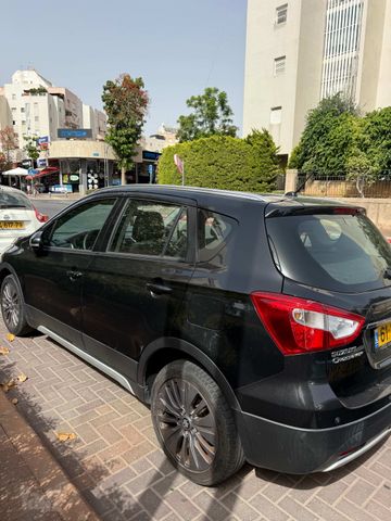 סוזוקי קרוסאובר