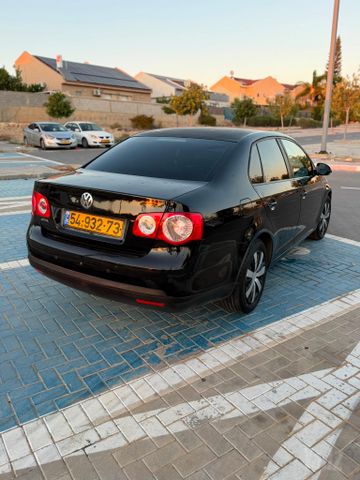 פולקסווגן ג'טה