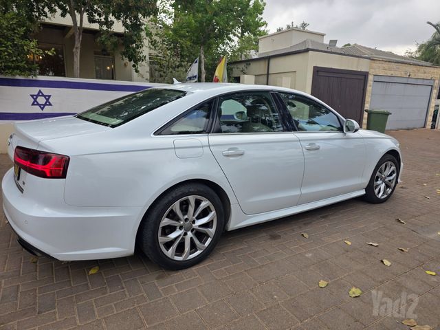 אאודי A6