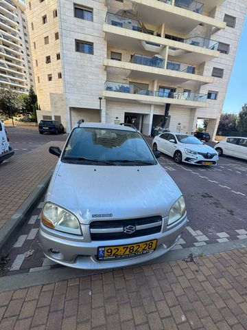 סוזוקי איגניס