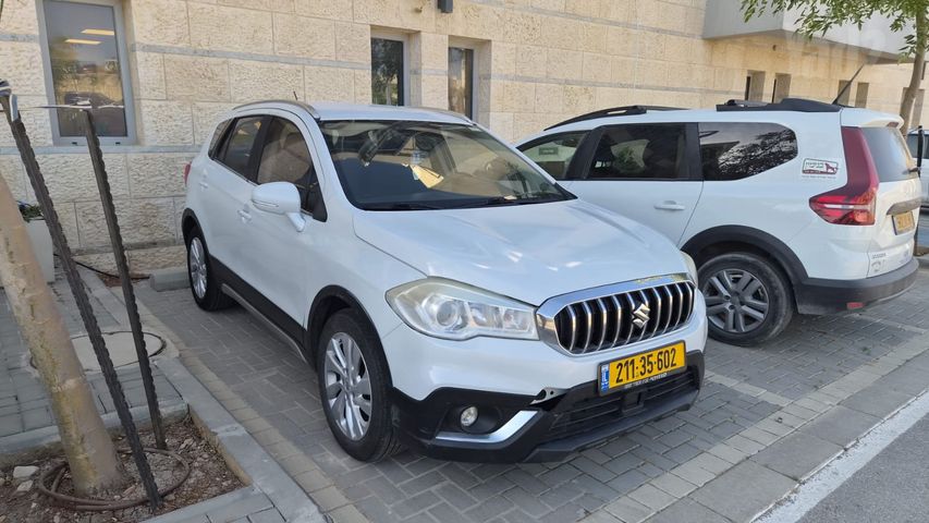 מודעת רכב סוזוקי קרוסאובר
