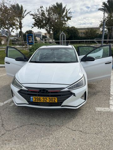 יונדאי אלנטרה