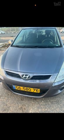 יונדאי i20