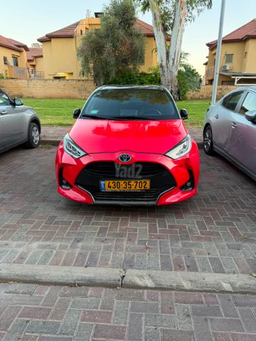 מודעת רכב טויוטה יאריס