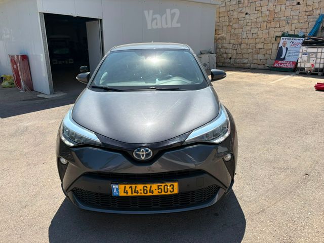 טויוטה C-HR