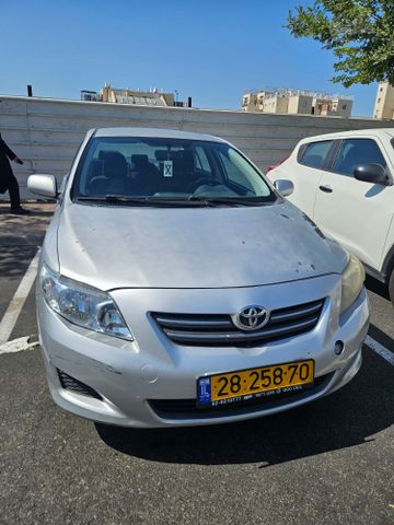טויוטה קורולה