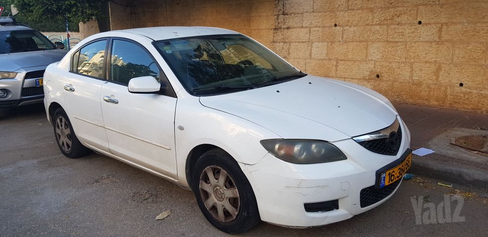 מודעת רכב מאזדה 3