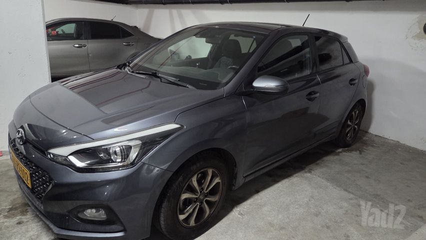 יונדאי i20