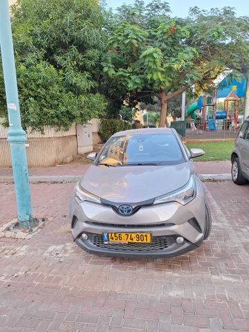 טויוטה C-HR