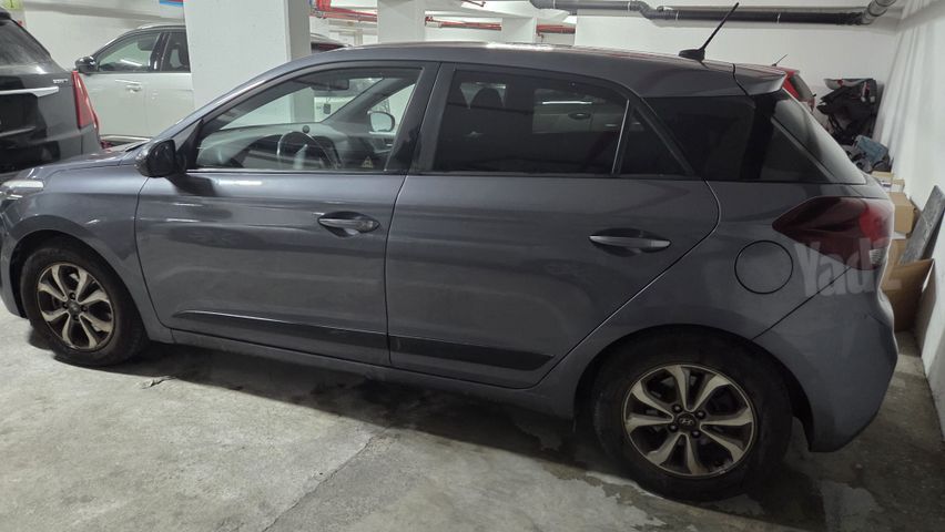 יונדאי i20