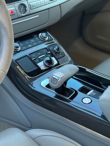 אאודי S8