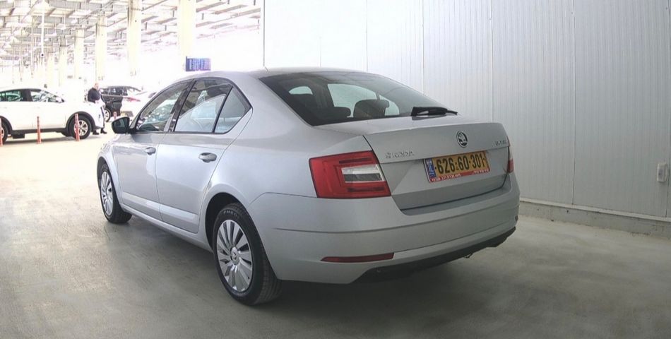 סקודה אוקטביה