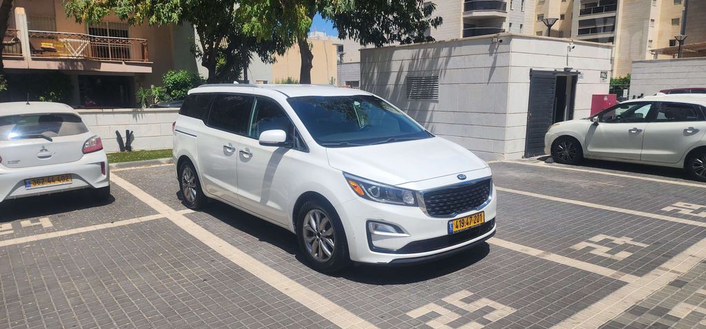קיה קרניבל