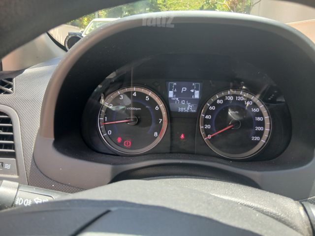 יונדאי אקסנט i25
