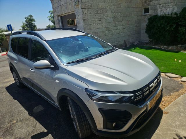 דאצ'יה ג׳וגר