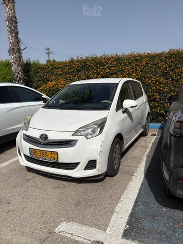 מודעת רכב טויוטה ורסו-S