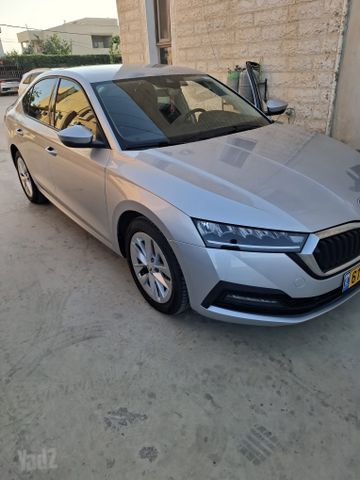 סקודה אוקטביה