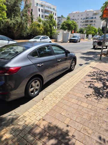 יונדאי אלנטרה