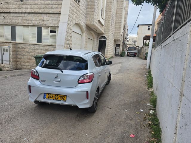 מיצובישי ספייס סטאר