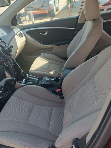 יונדאי i30