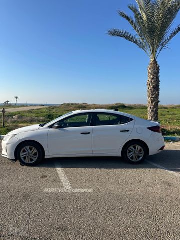 יונדאי אלנטרה