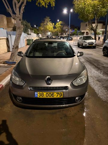 רנו פלואנס