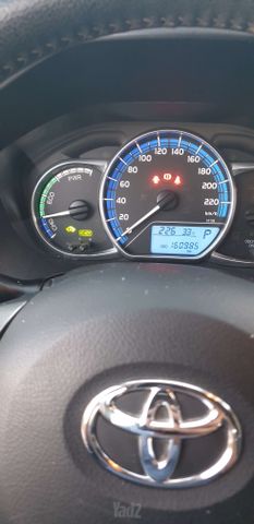 טויוטה יאריס
