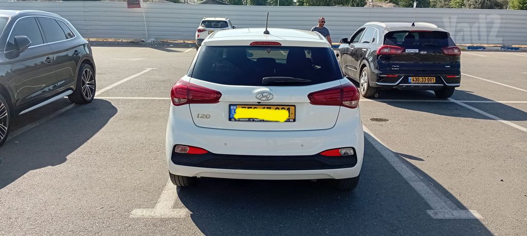 יונדאי i20