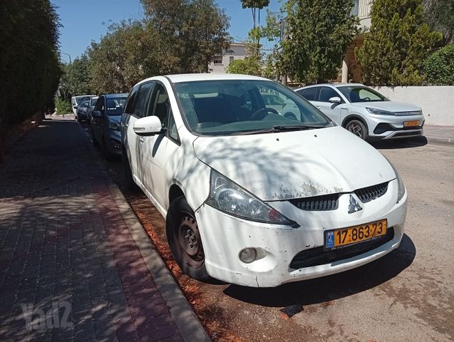 מיצובישי גרנדיס