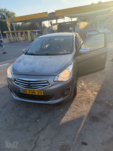 מיצובישי אטראז'