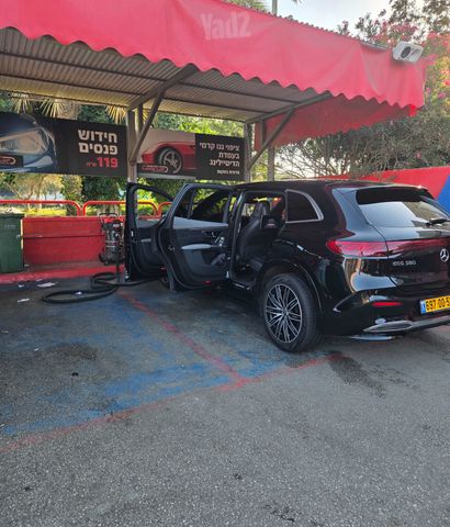 מרצדס-בנץ EQS SUV