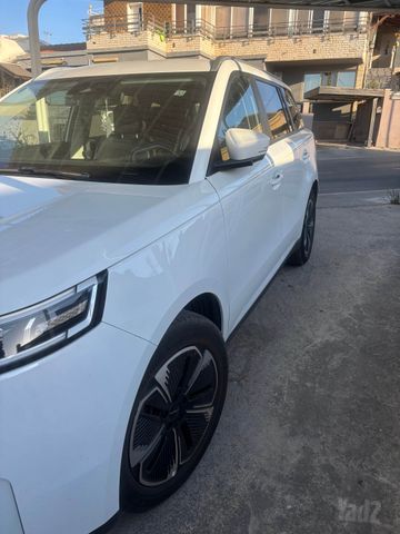 ג'אקו J5