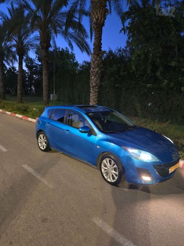 מאזדה 3
