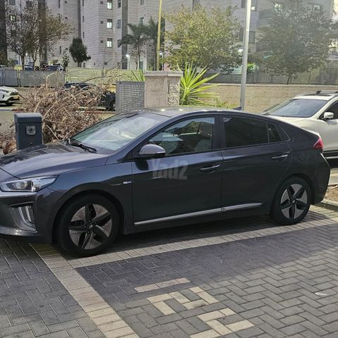 יונדאי איוניק