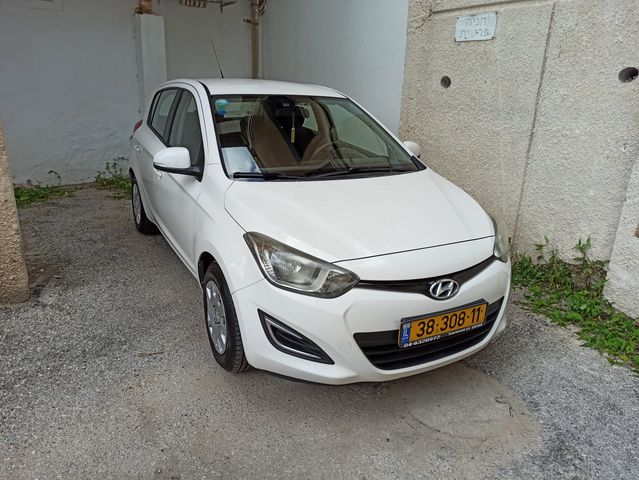 i20 Insight ידני 1.2 (85 כ״ס) [2012-2015]