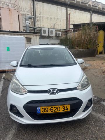 יונדאי i10