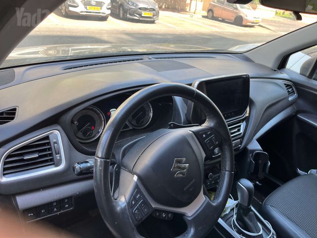 מודעת רכב סוזוקי S-Cross