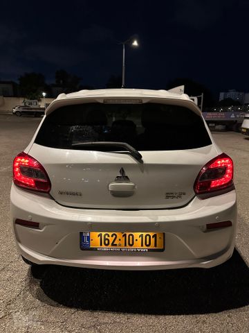 מיצובישי ספייס סטאר