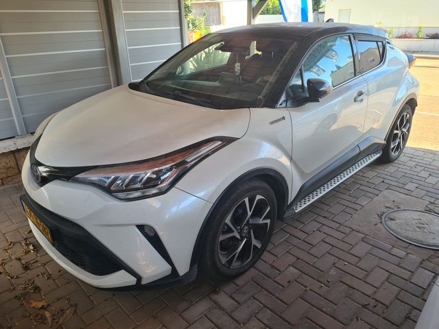 טויוטה C-HR
