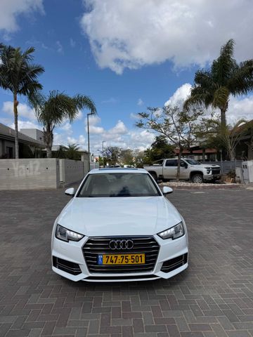 אאודי A4
