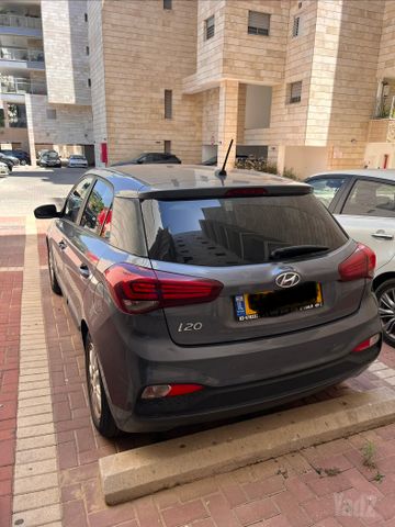 מודעת רכב יונדאי i20