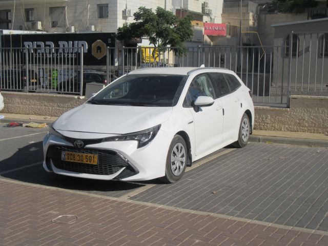 מודעת רכב טויוטה קורולה