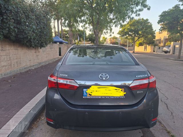 מודעת רכב טויוטה קורולה