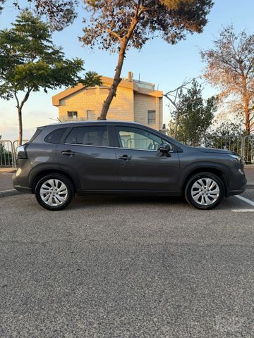 סוזוקי S-Cross