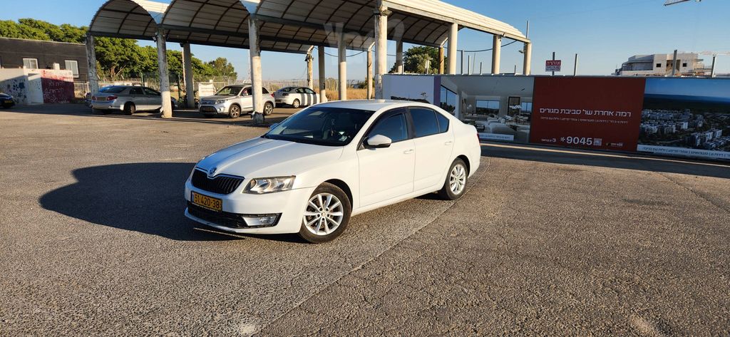 סקודה אוקטביה