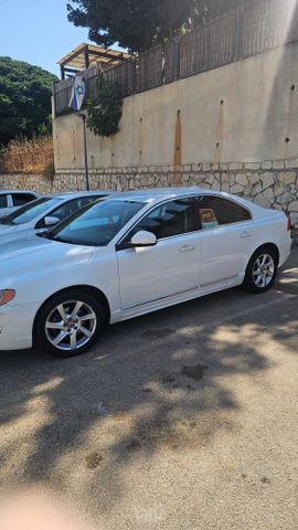 וולוו S80