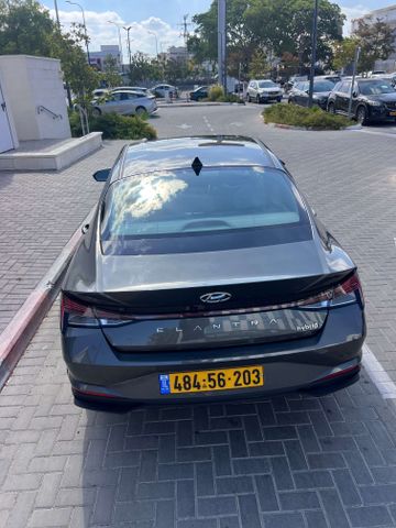 יונדאי אלנטרה