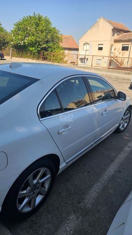 וולוו S80